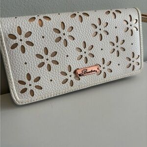 Buxton White Floral Cutout Wristlet Wallet Rose Gold Zip Clutch